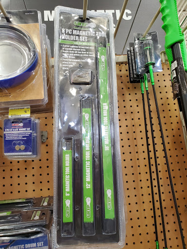 Tool Store «Northern Tool + Equipment», reviews and photos, 3906 W Hillsborough Ave, Tampa, FL 33614, USA