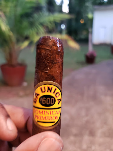 Tobacco Shop «Paradise Island Smoke Shop», reviews and photos, 3316 Snapfinger Rd, Lithonia, GA 30038, USA