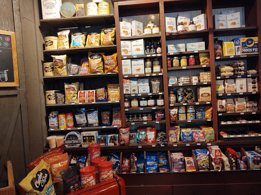 American Restaurant «Cracker Barrel Old Country Store», reviews and photos, 2003 Eatonton Rd, Madison, GA 30650, USA