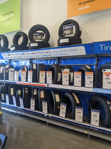 Discount Store «Walmart», reviews and photos, 1366 S Riverside Ave, Rialto, CA 92376, USA