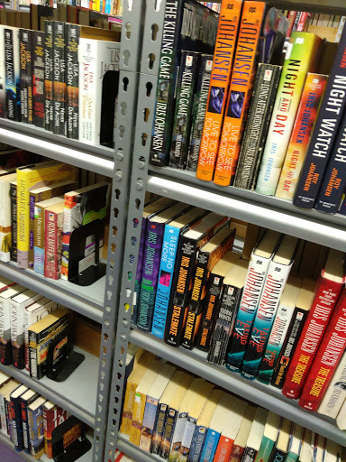 Used Book Store «Used Book Superstore», reviews and photos, 256 Cambridge St, Burlington, MA 01803, USA