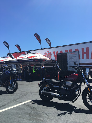 Motorcycle Dealer «RideNow Powersports Phoenix», reviews and photos, 17202 N Cave Creek Rd, Phoenix, AZ 85032, USA