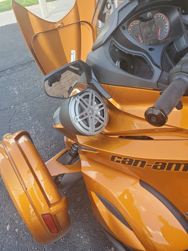 Car Stereo Store «WOW Electronics», reviews and photos, 21165 Gratiot Ave, Eastpointe, MI 48021, USA