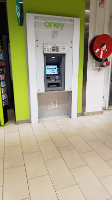 Distributeur de billets à Vélizy-Villacoublay