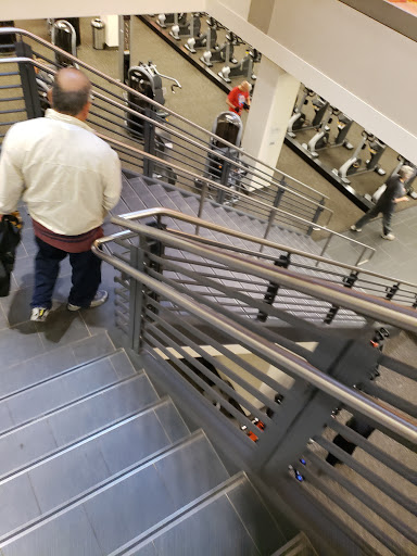 Gym «LA Fitness», reviews and photos, 6565 Springfield Mall, Springfield, VA 22150, USA