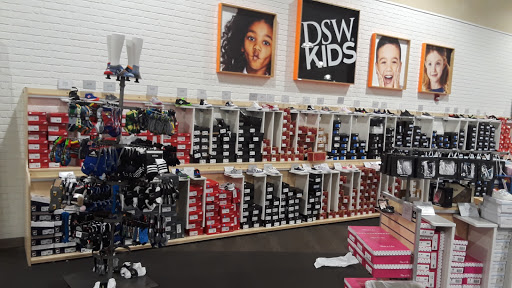 Shoe Store «DSW Designer Shoe Warehouse», reviews and photos, 12090 SW 88th St, Miami, FL 33186, USA