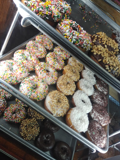 Donut Shop «Ms Donuts & Ice Cream», reviews and photos, 301 E Lake Ave, Watsonville, CA 95076, USA