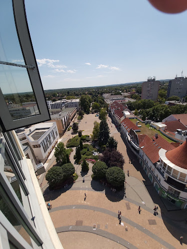 Siófok, Fő tér 18, 8600 Magyarország