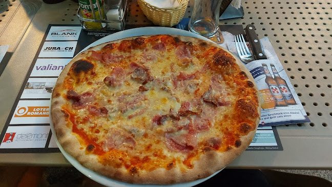 Rezensionen über Pizzeria Le Suisse in Delsberg - Café