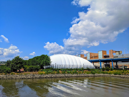 Tennis Court «Stadium Tennis Center», reviews and photos, 725 Gateway Center Blvd, Bronx, NY 10451, USA