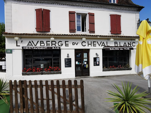 restaurants Auberge Du Cheval Blanc - Sauveterre de Béarn Sauveterre-de-Béarn