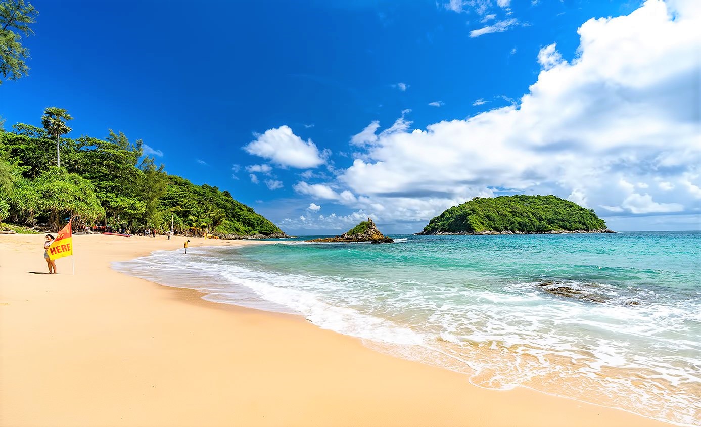 Photo of Yanui Beach with bright fine sand surface