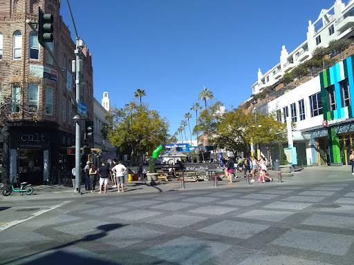 Shopping Mall «Third Street Promenade», reviews and photos, 1351 3rd Street Promenade #201, Santa Monica, CA 90401, USA