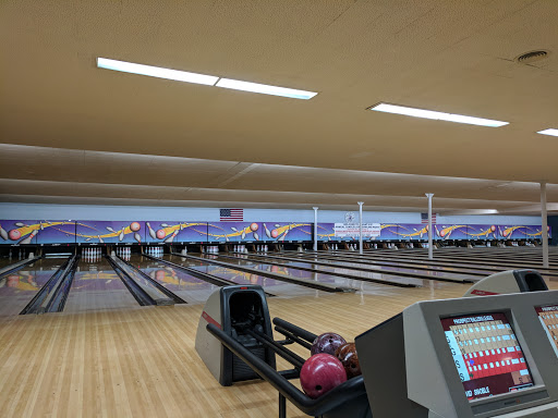 Bowling Alley «Beverly Lanes», reviews and photos, 8 Beverly Ln, Arlington Heights, IL 60004, USA