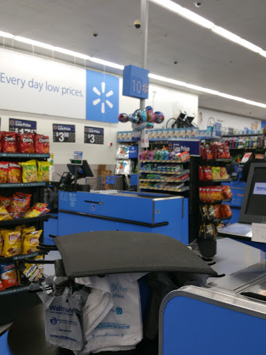 Discount Store «Walmart», reviews and photos, 250 Hartford Ave, Bellingham, MA 02019, USA
