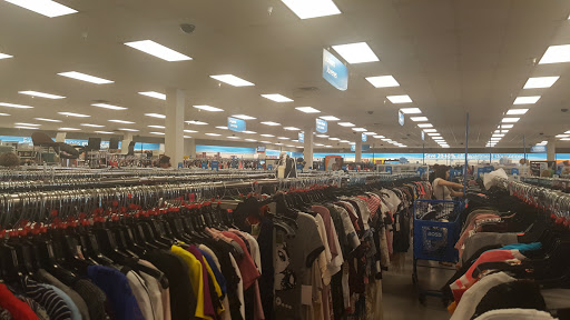 Shopping Mall «Sports Arena Square Shopping Center», reviews and photos, 3340 Sports Arena Blvd, San Diego, CA 92110, USA