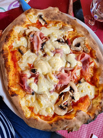 Pizza du Restaurant U Caseddu à Porto-Vecchio - n°1