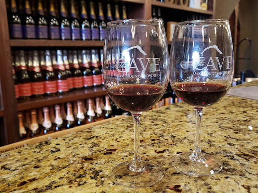 Oak Mountain Winery image