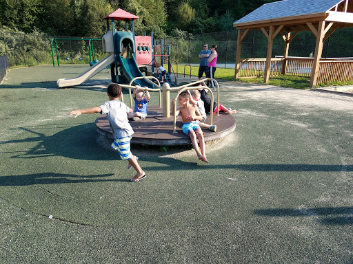 Park «Bethany Veterans Memorial Park», reviews and photos, 265 Beacon Rd, Bethany, CT 06524, USA