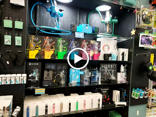 Tobacco Shop «Hazel Sky Smoke Shop San Pedro», reviews and photos, 7071 San Pedro Ave, San Antonio, TX 78216, USA