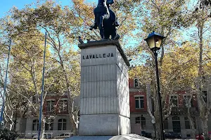 Plaza de los Treinta y Tres Orientales image