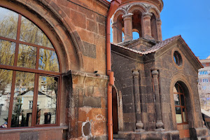 Zoravor Surb Astvatsatsin Church image