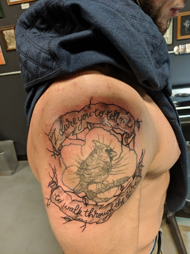 Tattoo Shop «Artistic Theories Tattoo & Gallery», reviews and photos, 247 Genesis Way, North Aurora, IL 60542, USA