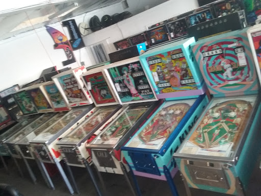 Video Game Store «Vintage Arcade Superstore», reviews and photos, 4334 San Fernando Rd, Glendale, CA 91204, USA
