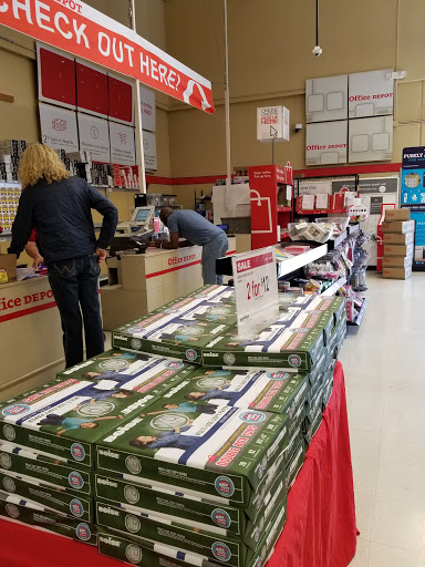 Office Supply Store «Office Depot», reviews and photos, 323 SE Martin Luther King Jr Blvd, Portland, OR 97214, USA