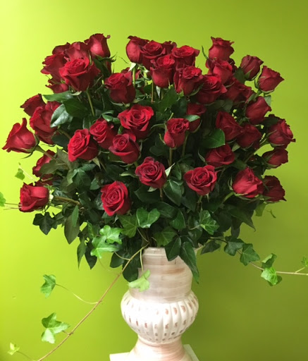 Florist «Sweet William & Thyme», reviews and photos, 19 E Railroad Ave, Jamesburg, NJ 08831, USA