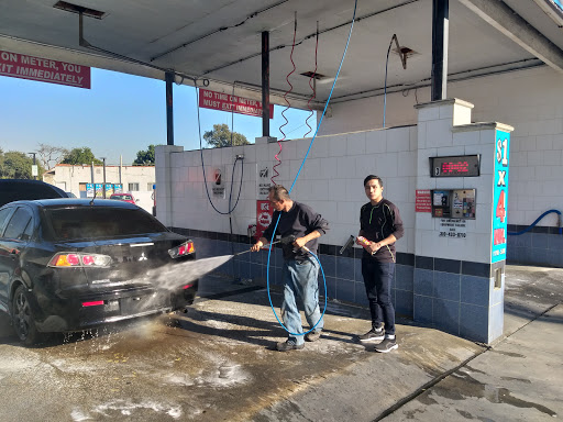South Gate Car Wash en South Gate