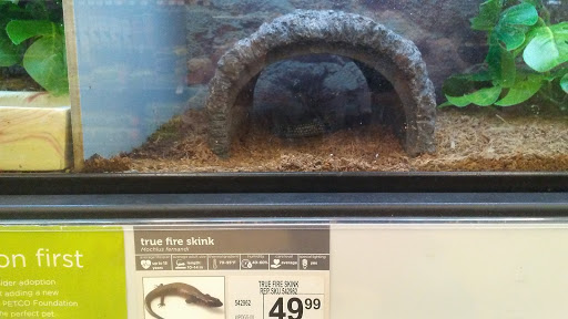 Pet Supply Store «Petco Animal Supplies», reviews and photos, 17200 Southcenter Pkwy #100, Tukwila, WA 98188, USA