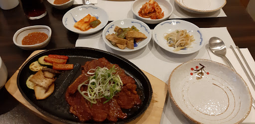 Choi's Restaurant