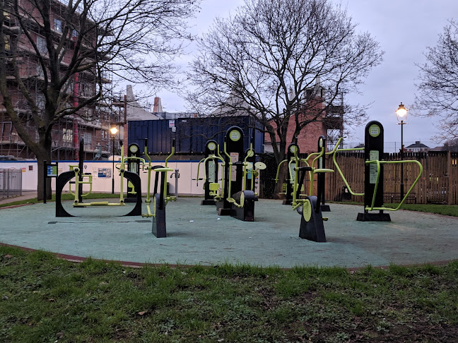 Polygon Road Outdoor Gym