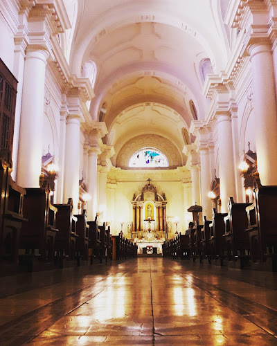 Iglesia Santa Ana - Las Condes