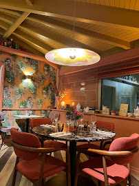 Atmosphère du Restaurant La Cage Aux Fleurs à Tain-l'Hermitage - n°20
