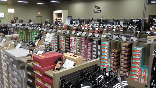 Shoe Store «DSW Designer Shoe Warehouse», reviews and photos, 4120 E 4th St, Ontario, CA 91764, USA