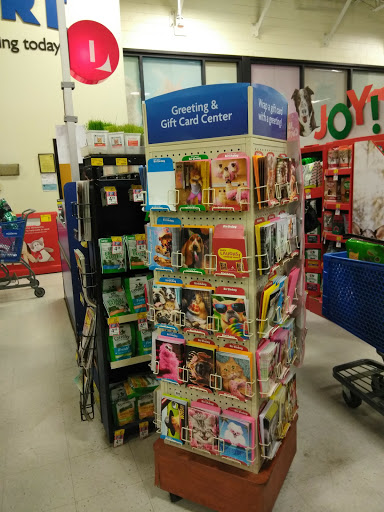 Pet Supply Store «PetSmart», reviews and photos, 4240 S Mooney Blvd, Visalia, CA 93277, USA