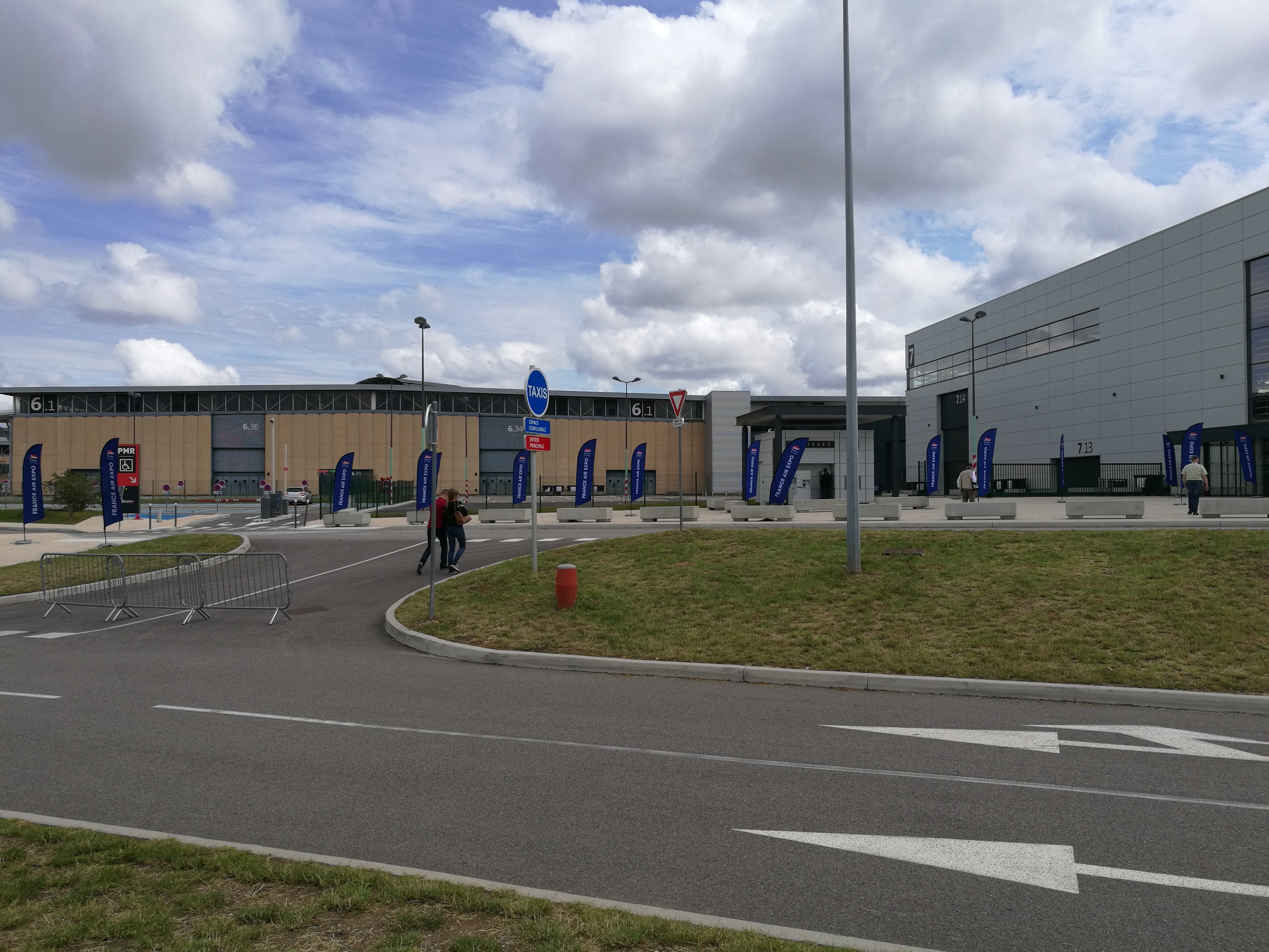 Photo n° 2 de l'avis de Frenchnraughmoobthoj.h fait le 17/06/2019 à 17:01