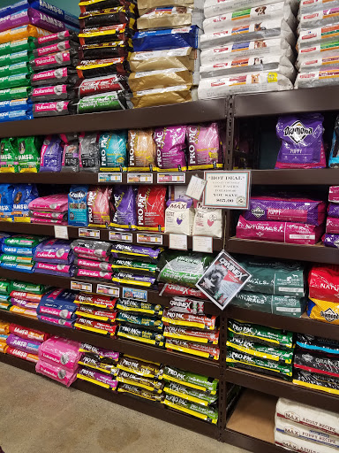 Pet Supply Store «Premier Pet Supply», reviews and photos, 15399 Merriman Rd, Livonia, MI 48154, USA