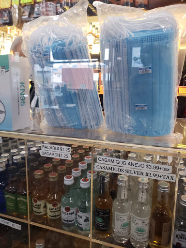 Liquor Store «Santa Monica Liquor», reviews and photos, 1001 Wilshire Blvd, Santa Monica, CA 90401, USA