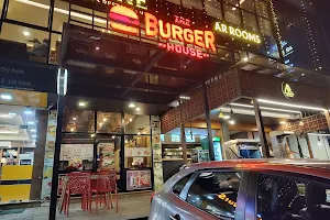 Burger house, Cheruthuruthy image