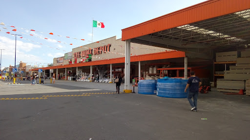 Plunging companies in Toluca de Lerdo