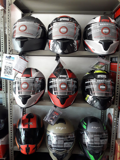RS Helmet World