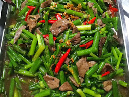 ข้าวแกงต้นมะขาม95/2