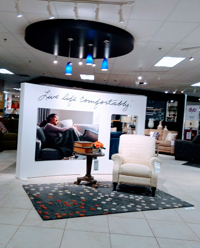 Furniture Store «La-Z-Boy Furniture Galleries», reviews and photos, 110 Faunce Corner Mall Rd, North Dartmouth, MA 02747, USA