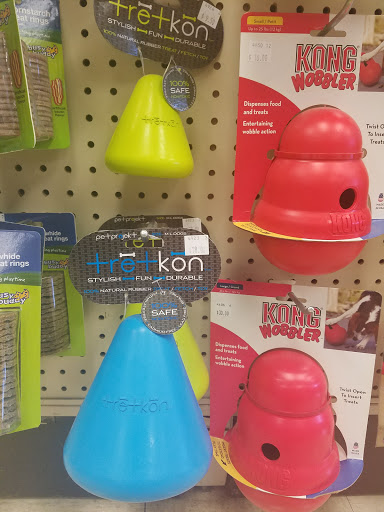 Pet Supply Store «Pet Barn», reviews and photos, 12675A NW Cornell Rd, Portland, OR 97229, USA