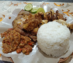 Ayam Gepuk Pak Gembus Utan Panjang 3 photo