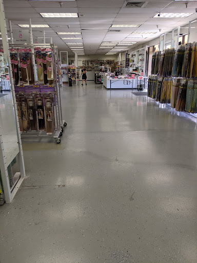 Beauty Supply Store «United Beauty Supply, Hair Extension & Wigs», reviews and photos, 6020 W Bell Rd #116, Glendale, AZ 85308, USA