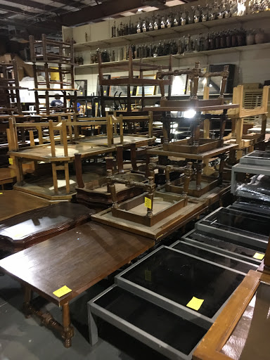 Used Furniture Store «IRCA», reviews and photos, 2620 E Greenway Rd, Phoenix, AZ 85032, USA